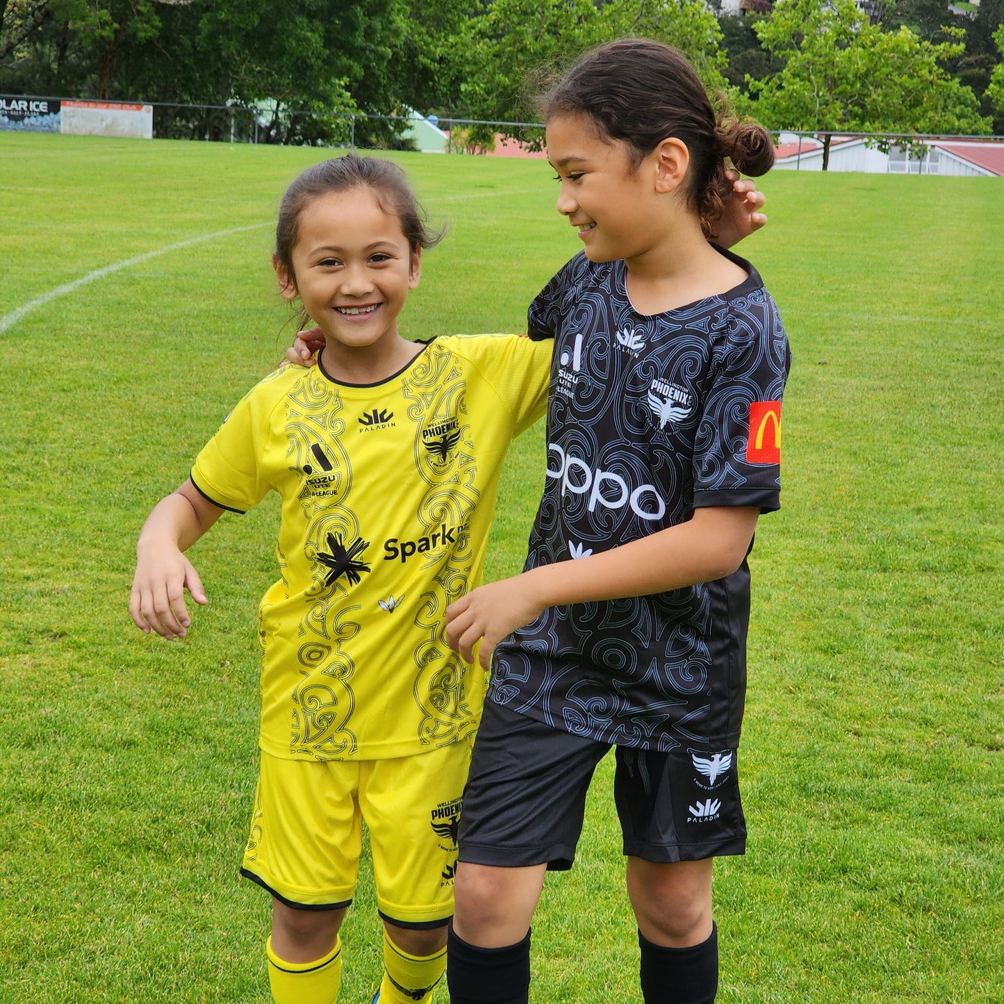 Wellington Phoenix A-League Replica Kids Bundle - Black